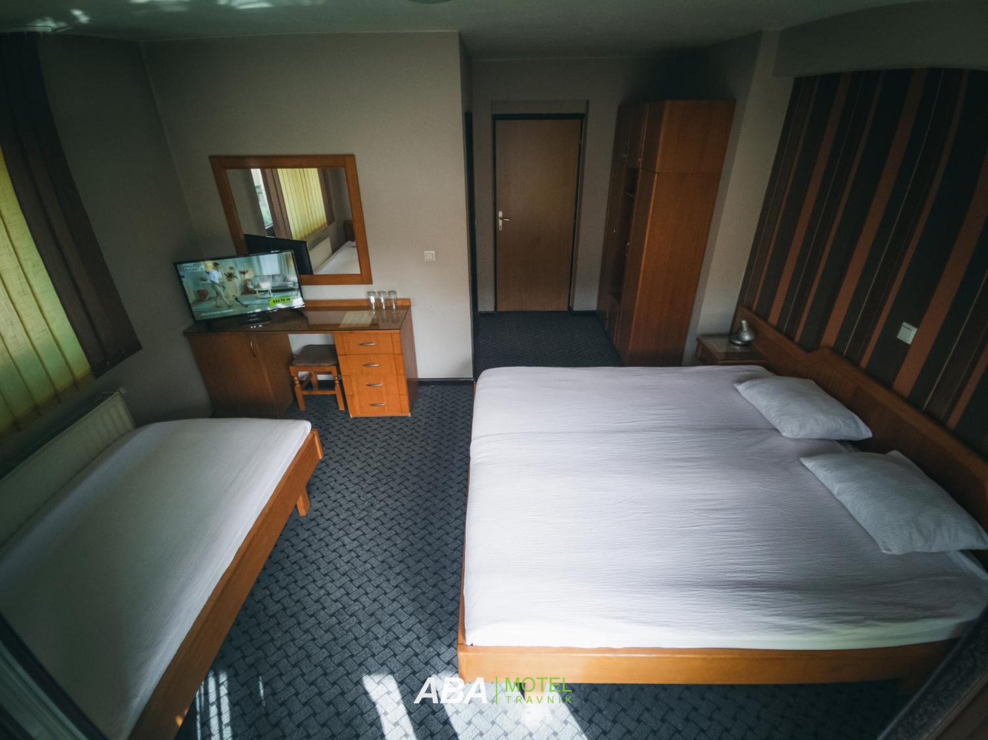Garni Motel Aba Travnik Bagian luar foto