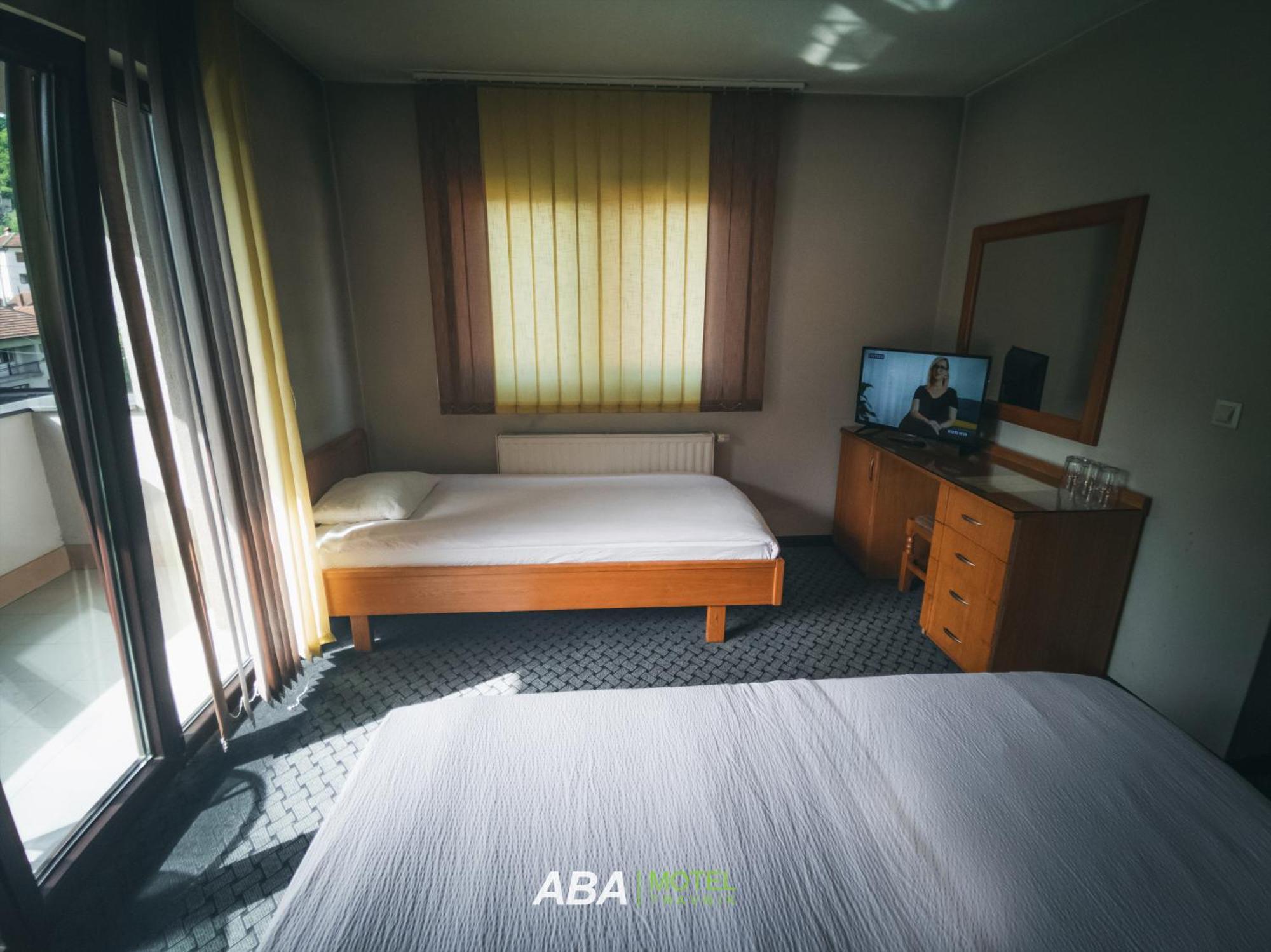 Garni Motel Aba Travnik Bagian luar foto