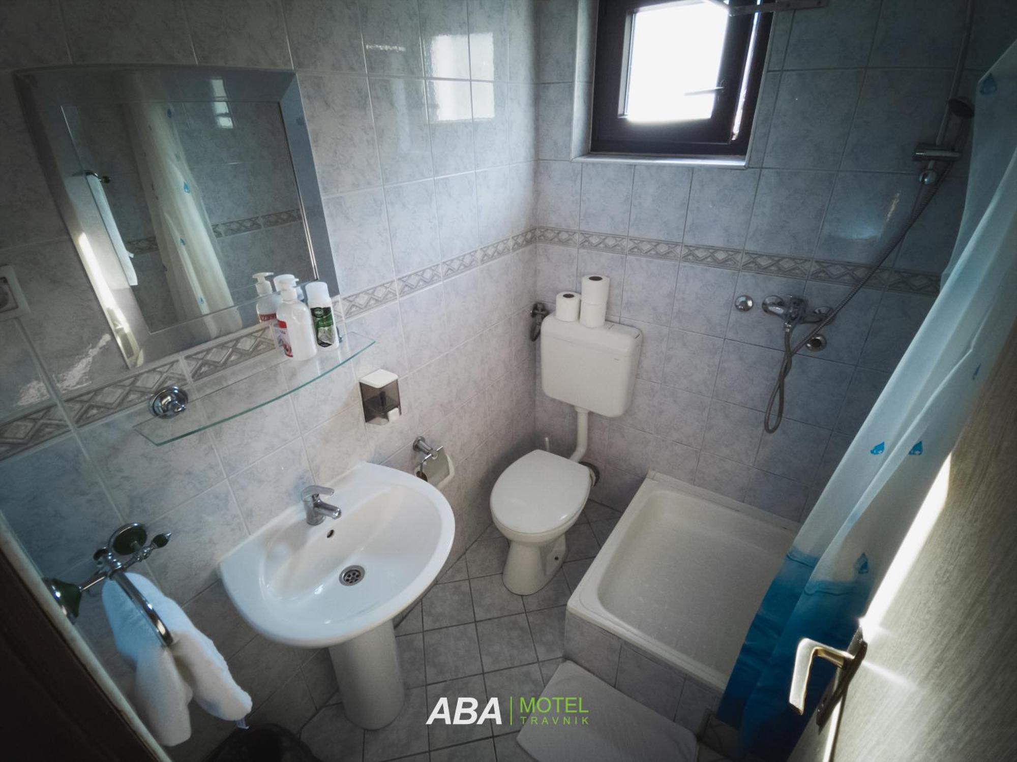 Garni Motel Aba Travnik Bagian luar foto