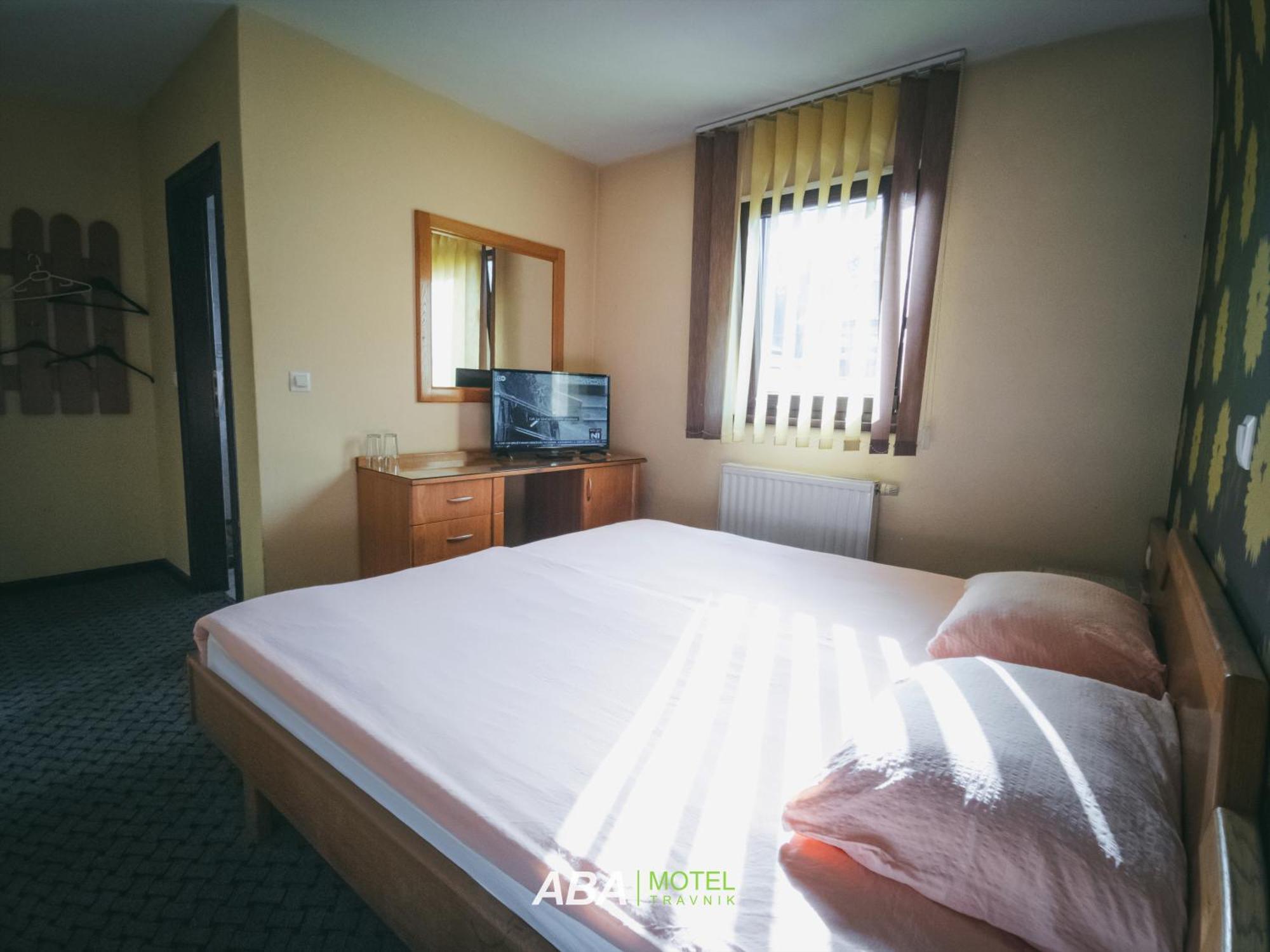 Garni Motel Aba Travnik Bagian luar foto